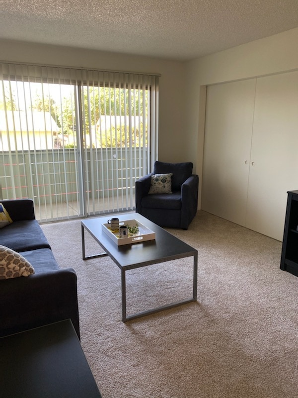 Oxford Parkside Apartments, undefined, 1424 Wake Forest Dr, Davis, CA 95616, Photo:1