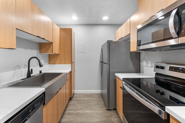 2656 Associated Rd, csuf, 2656 Associated Rd, Fullerton, CA 92835, Photo:1