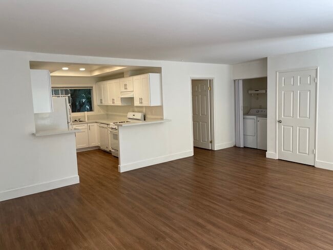 2456 Arizona Ave, undefined, 2456 Arizona Ave, Santa Monica, CA 90404, Photo:4