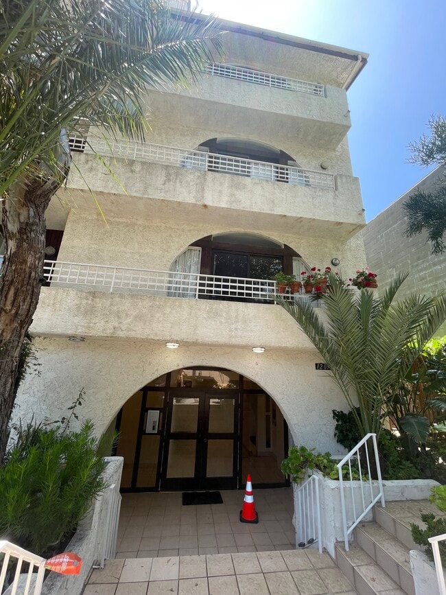 1209 Amherst Ave, undefined, 1209 Amherst Ave, Los Angeles, CA 90025, Photo:1