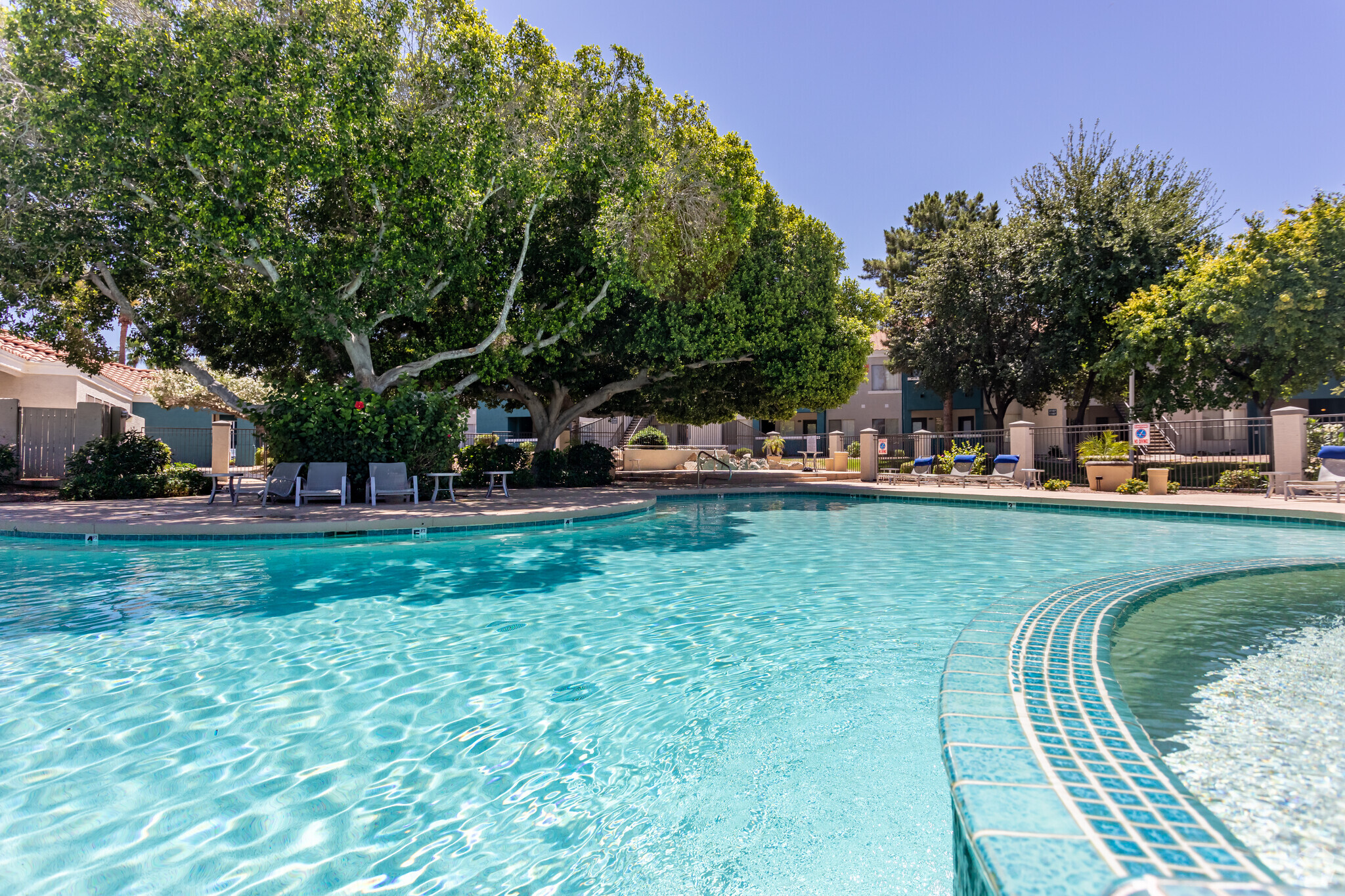 Galleria Palms, asu, 1600 La Jolla Dr, Tempe, AZ 85282, USA, Photo:1