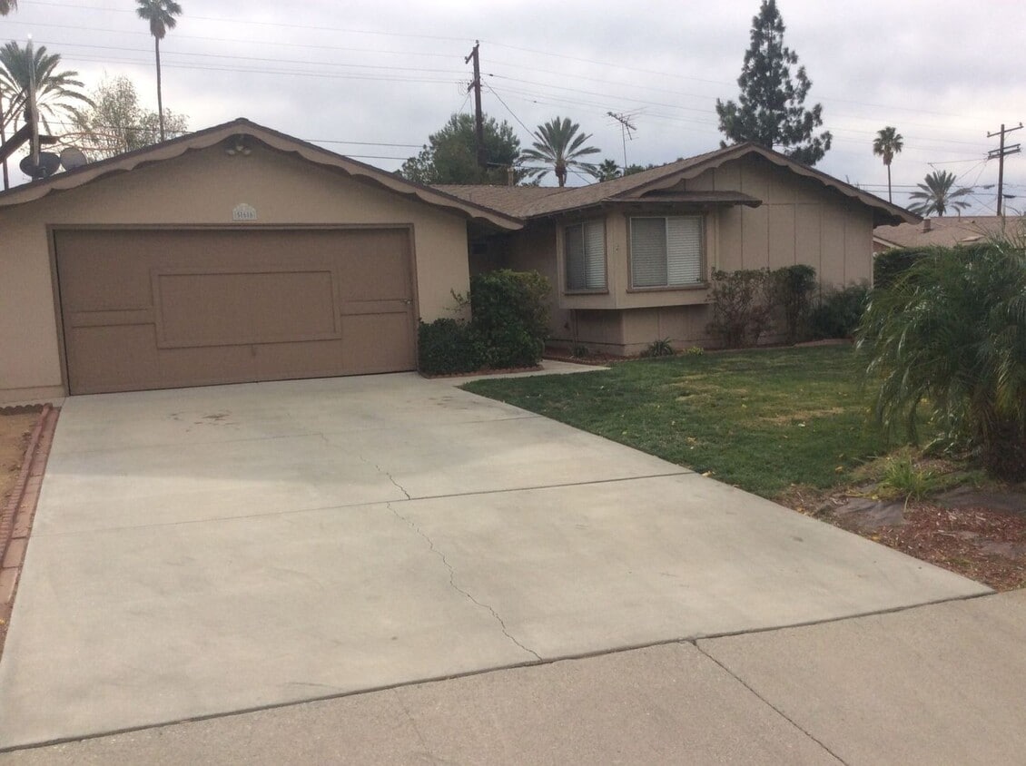 568 Glenhill Dr, undefined, 568 Glenhill Dr, Riverside, CA 92507, Photo:0