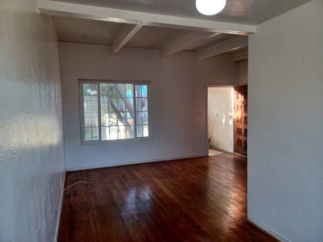 825 61st St, undefined, 825 61st St, Oakland, CA 94608, Photo:4