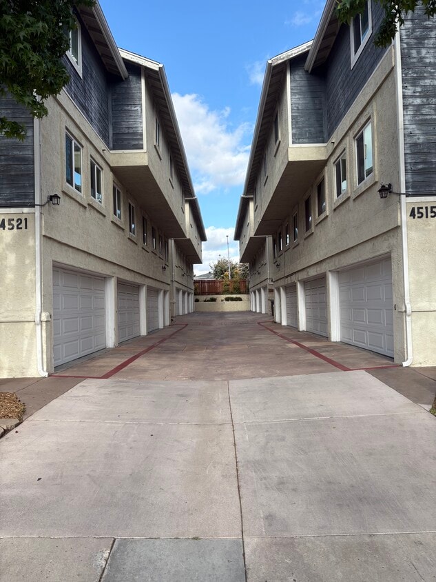 4517 College Way, undefined, 4517 College Way Unit J, San Diego, CA 92115, United States, Photo:0