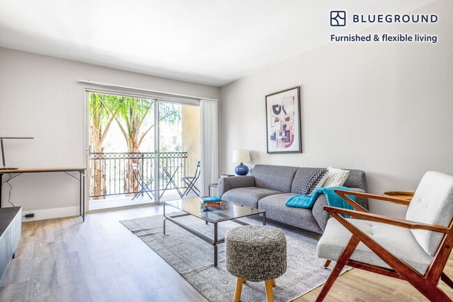 11649 Mayfield Ave, undefined, 11649 Mayfield Ave Unit 11, Los Angeles, CA 90049, Photo:5