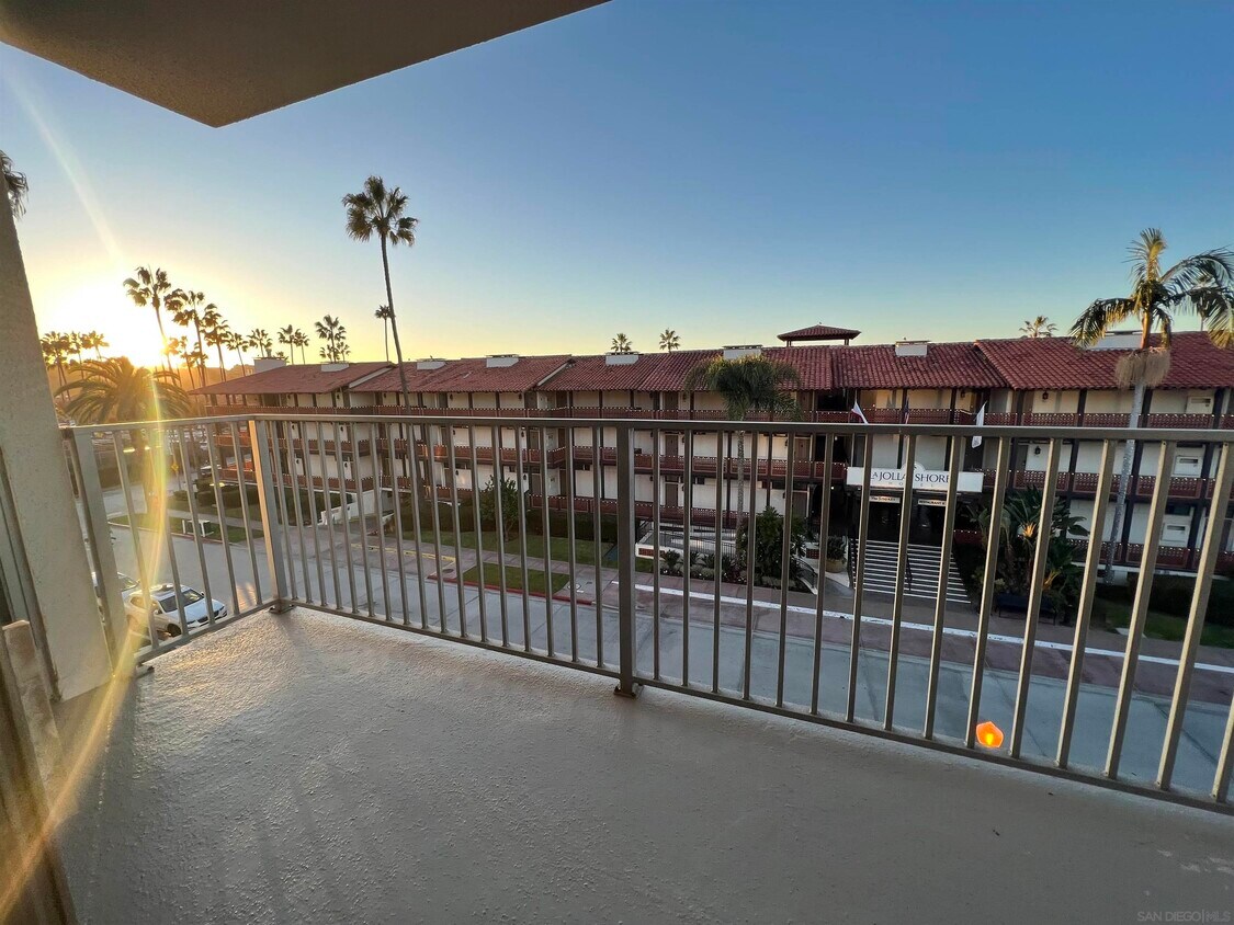 8111 Camino Del Oro, undefined, 8111 Camino Del Oro, San Diego, CA 92037, Photo:0