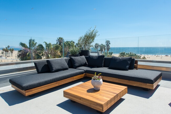 1659 Ocean Front Walk, undefined, 1659 Ocean Front Walk, Santa Monica, CA 90401, Photo:2