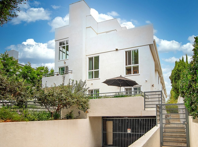 1139 Yale St, undefined, 1139 Yale St, Santa Monica, CA 90403, Photo:1