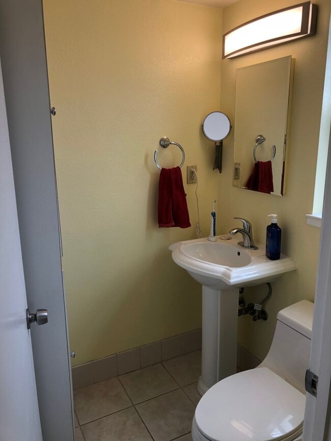 180 Dakota Ave, undefined, 180 Dakota Ave, Santa Cruz, CA 95060, Photo:2