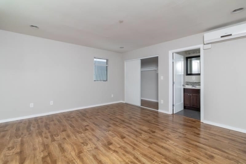 Giang & Tiang Apartments, usc, 1168 W 36th Pl, Los Angeles, CA 90007, USA, Photo:3