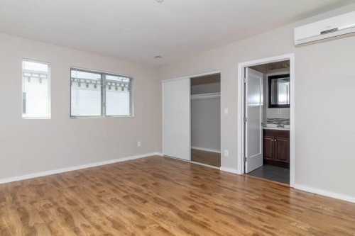 Giang & Tiang Apartments, usc, 1168 W 36th Pl, Los Angeles, CA 90007, USA, Photo:5