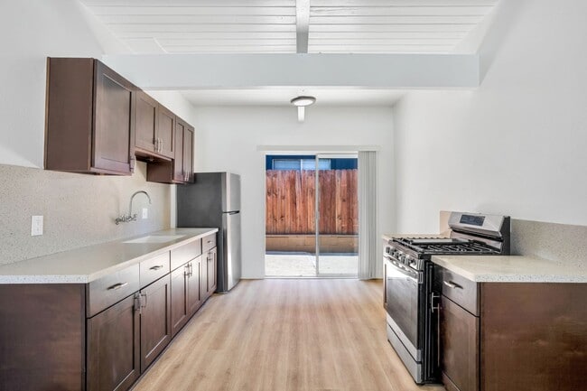 Rock Ridge, undefined, 3581 Chicago Ave, Riverside, CA 92507, Photo:1