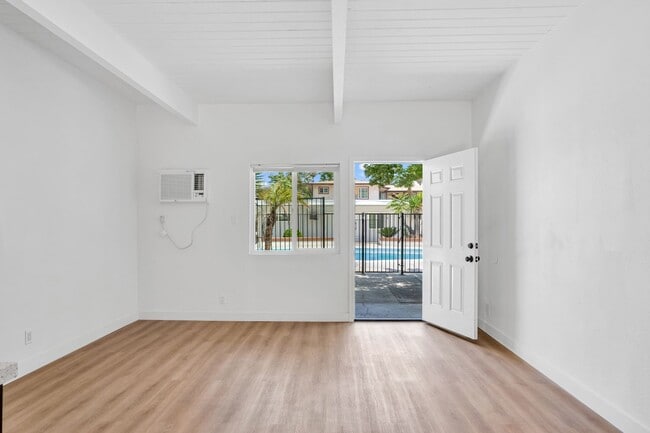 Rock Ridge, undefined, 3581 Chicago Ave, Riverside, CA 92507, Photo:3