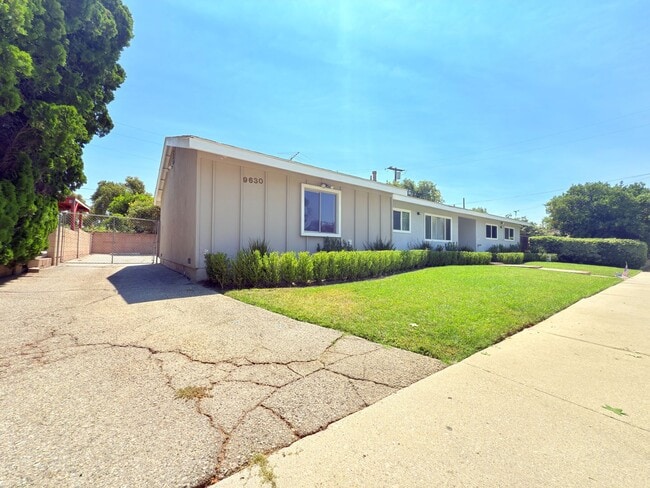 9630 Wilbur Ave, csun, 9630 Wilbur Ave, Los Angeles, CA 91324, Photo:1