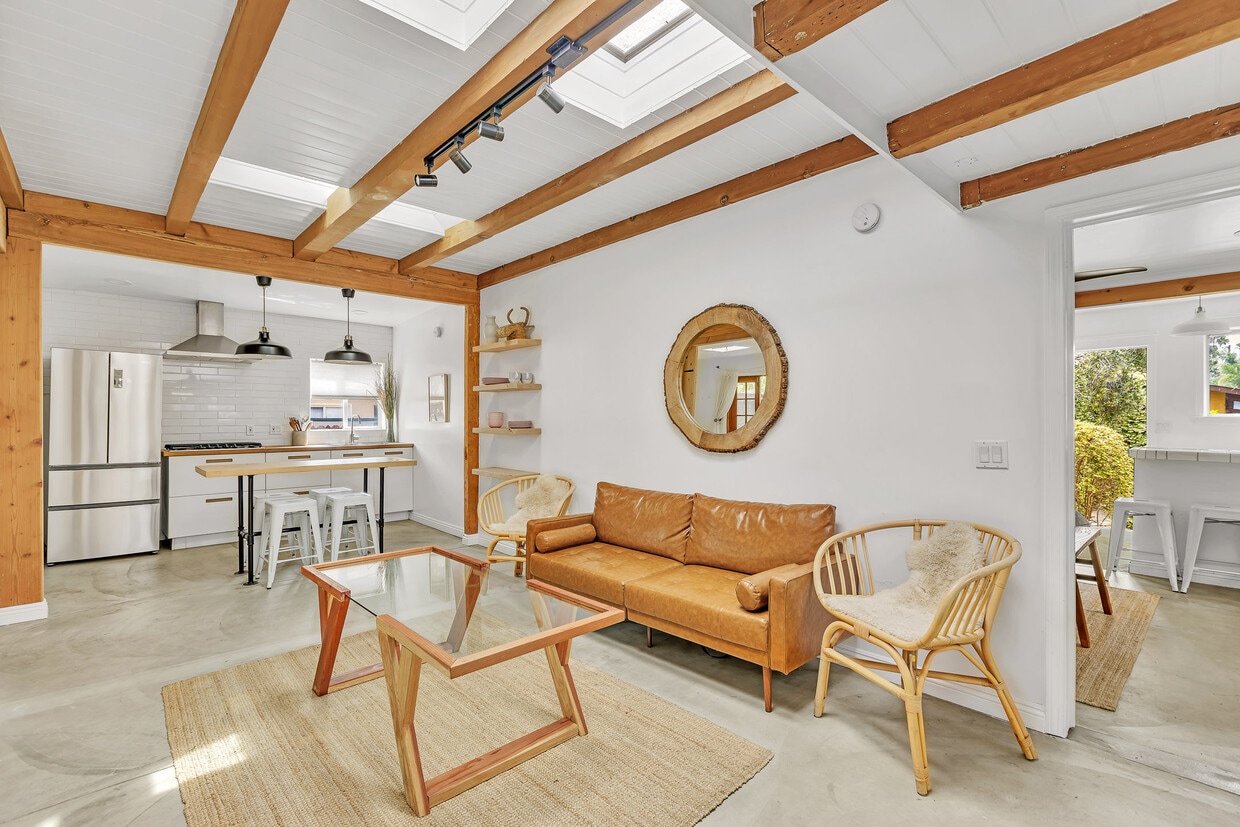 718 Vernon Ave, undefined, 718 Vernon Ave, Venice, CA 90291, Photo:0