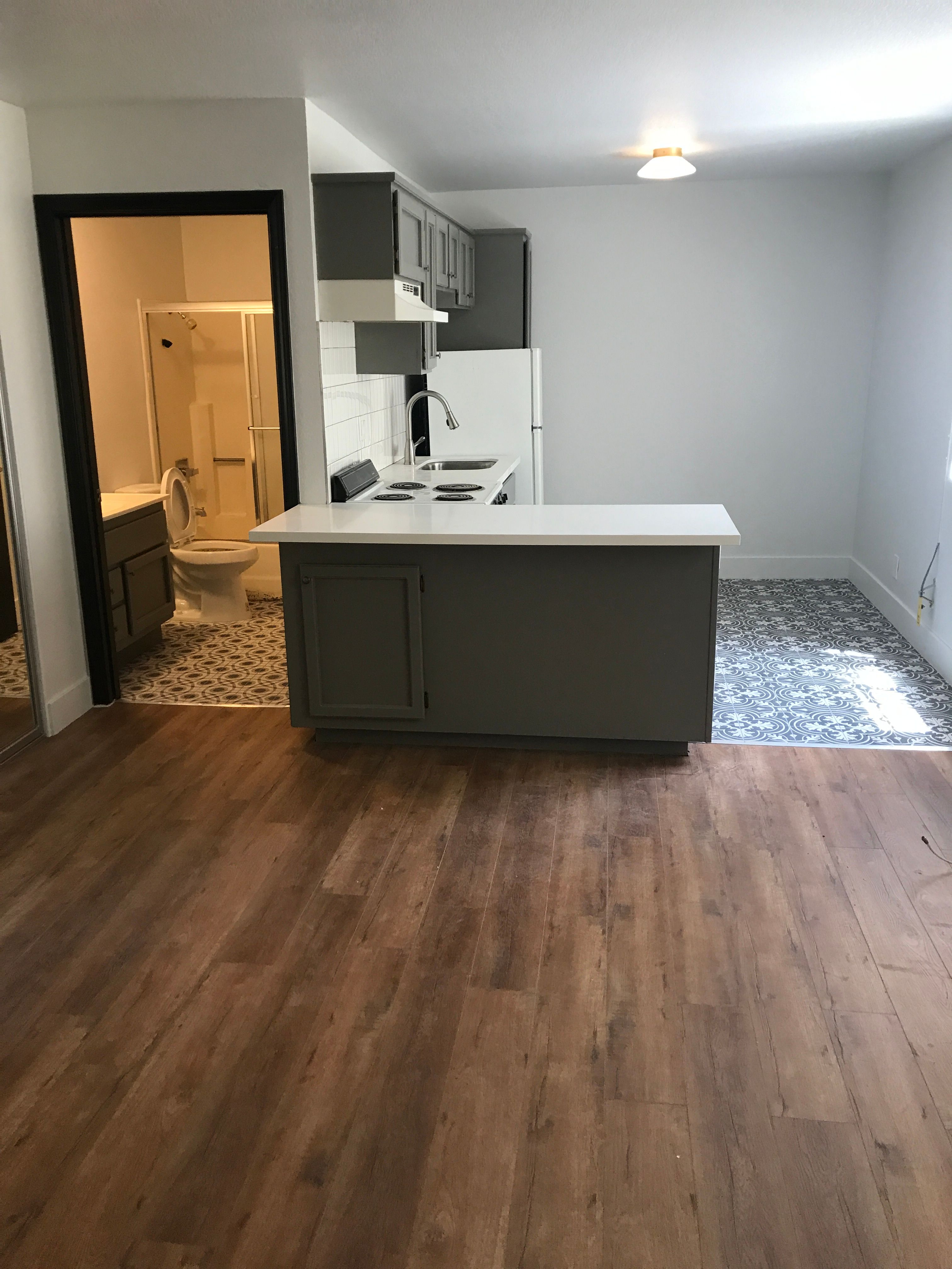 Studio 42, usc, 2642 Ellendale Pl, Los Angeles, CA 90007, USA, Photo:2