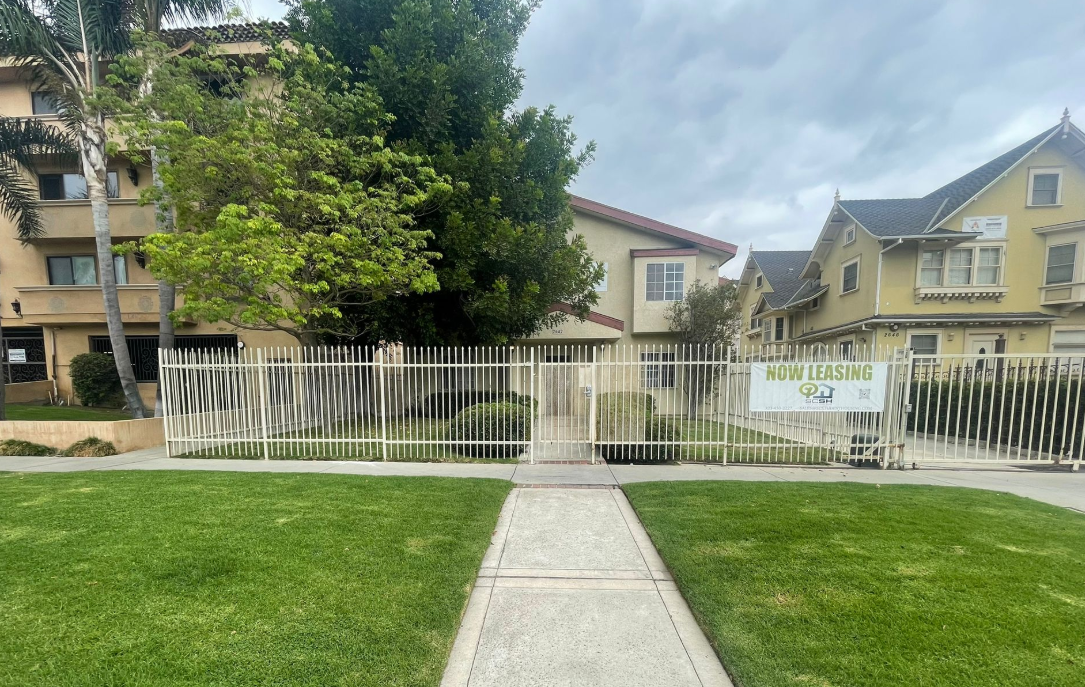 Studio 42, usc, 2642 Ellendale Pl, Los Angeles, CA 90007, USA, Photo:3
