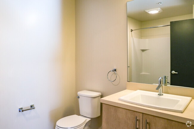 Five55, undefined, 555 Pacific Ave, Santa Cruz, CA 95060, Photo:4