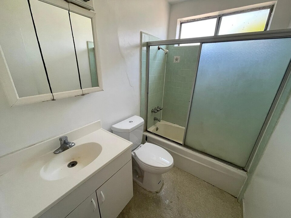 2122 Ocean Park Blvd, smc, 2122 Ocean Park Blvd, Santa Monica, CA 90405, Photo:3