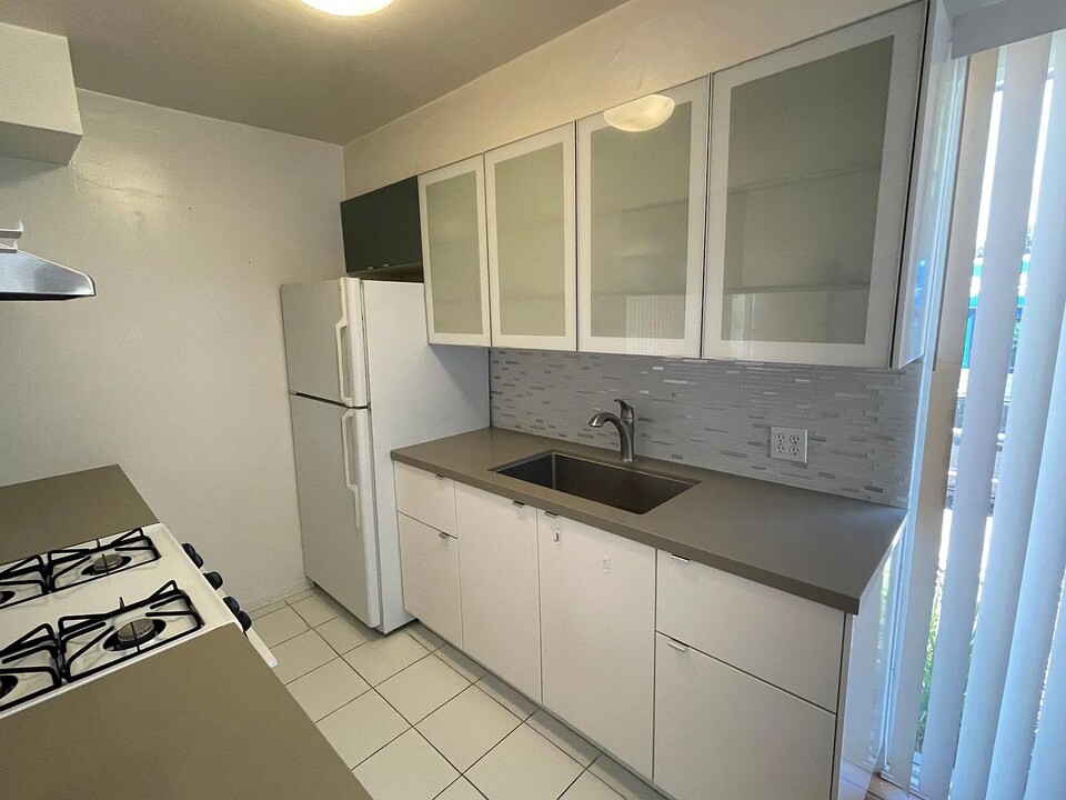 2122 Ocean Park Blvd, smc, 2122 Ocean Park Blvd, Santa Monica, CA 90405, Photo:6