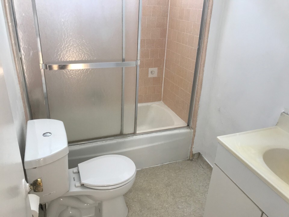 2122 Ocean Park Blvd, smc, 2122 Ocean Park Blvd, Santa Monica, CA 90405, Photo:7