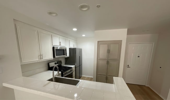 240 Caldecott Ln, undefined, 240 Caldecott Ln, Oakland, CA 94618, Photo:4