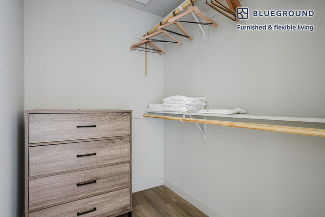 2847 Leeward Ave, usc, 2847 Leeward Ave, Los Angeles, CA 90005, USA, Photo:7