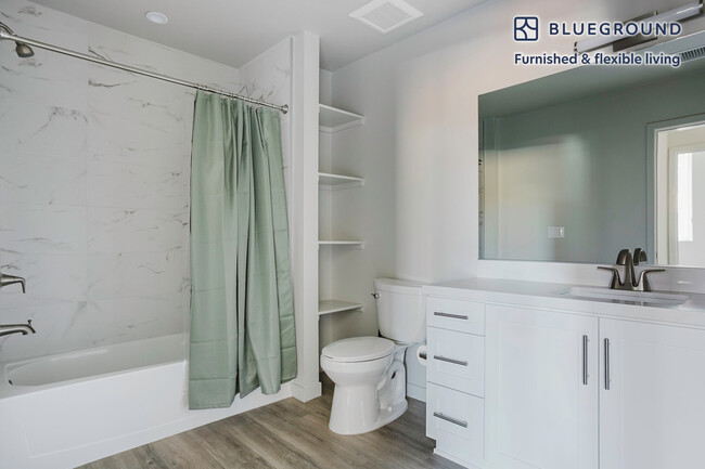 2847 Leeward Ave, usc, 2847 Leeward Ave, Los Angeles, CA 90005, USA, Photo:10