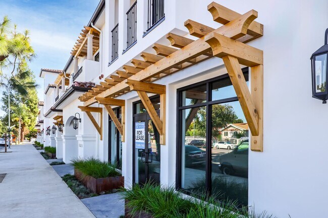 17454 Chatsworth St Unit 104, csun, 17454 Chatsworth St, Los Angeles, CA 91344, Photo:3