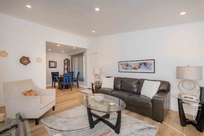 4060 Porte La Paz, undefined, 4060 Porte La Paz Unit 29, San Diego, CA 92122, Photo:1