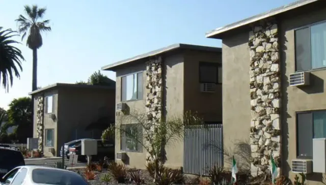 Trojan Palms exterior
