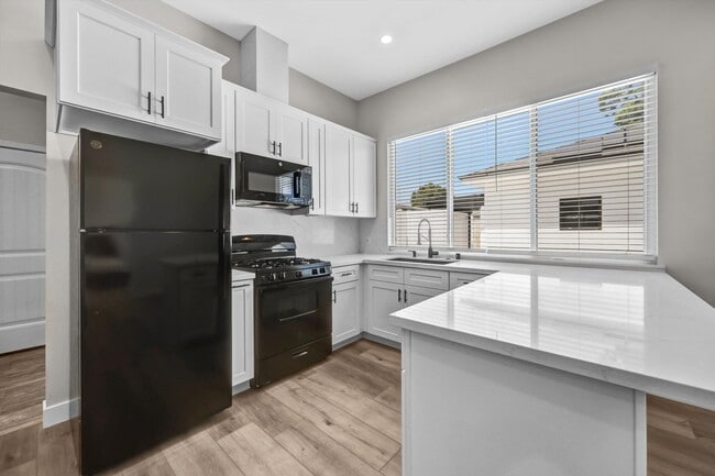 9998 Louise Ave, csun, 9998 Louise Ave, Northridge, CA 91325, Photo:1