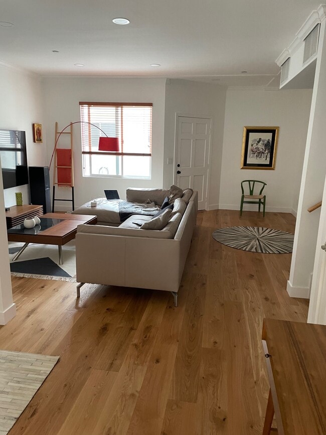1827 16th St, undefined, 1827 16th St, Santa Monica, CA 90404, Photo:4
