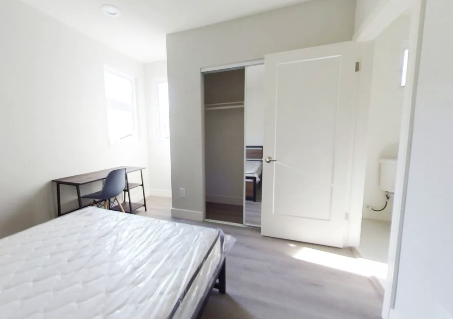 1344 W 37th Pl., usc, 1344 W 37th Pl, Los Angeles, CA 90007, USA, Photo:4