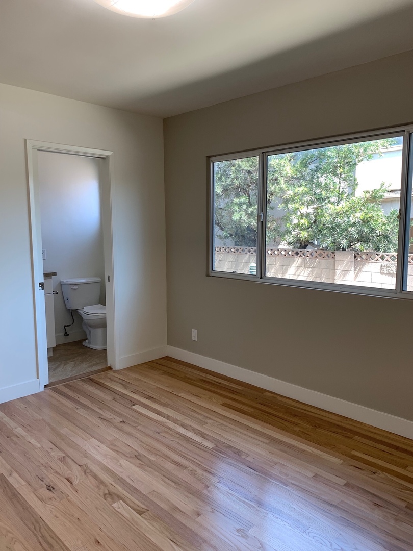 1430 Barrington, ucla, 1430 S Barrington Ave, Los Angeles, CA 90025, USA, Photo:3
