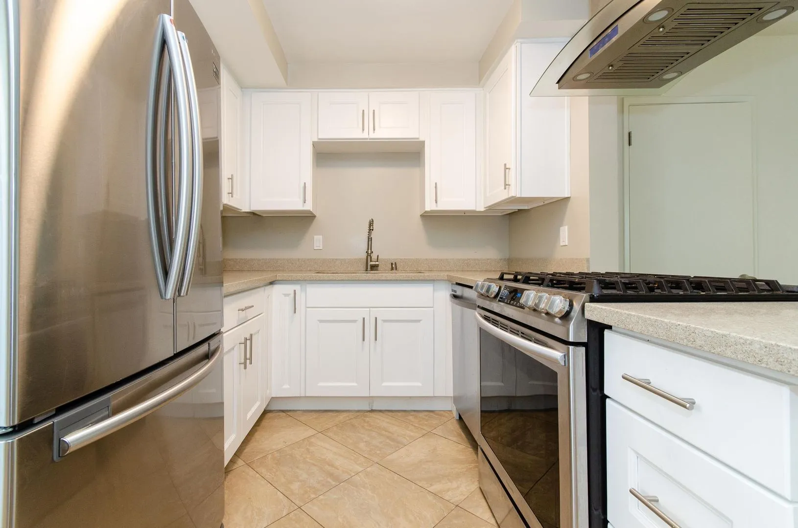 1430 Barrington, undefined, 1430 S Barrington Ave, Los Angeles, CA 90025, USA, Photo:2