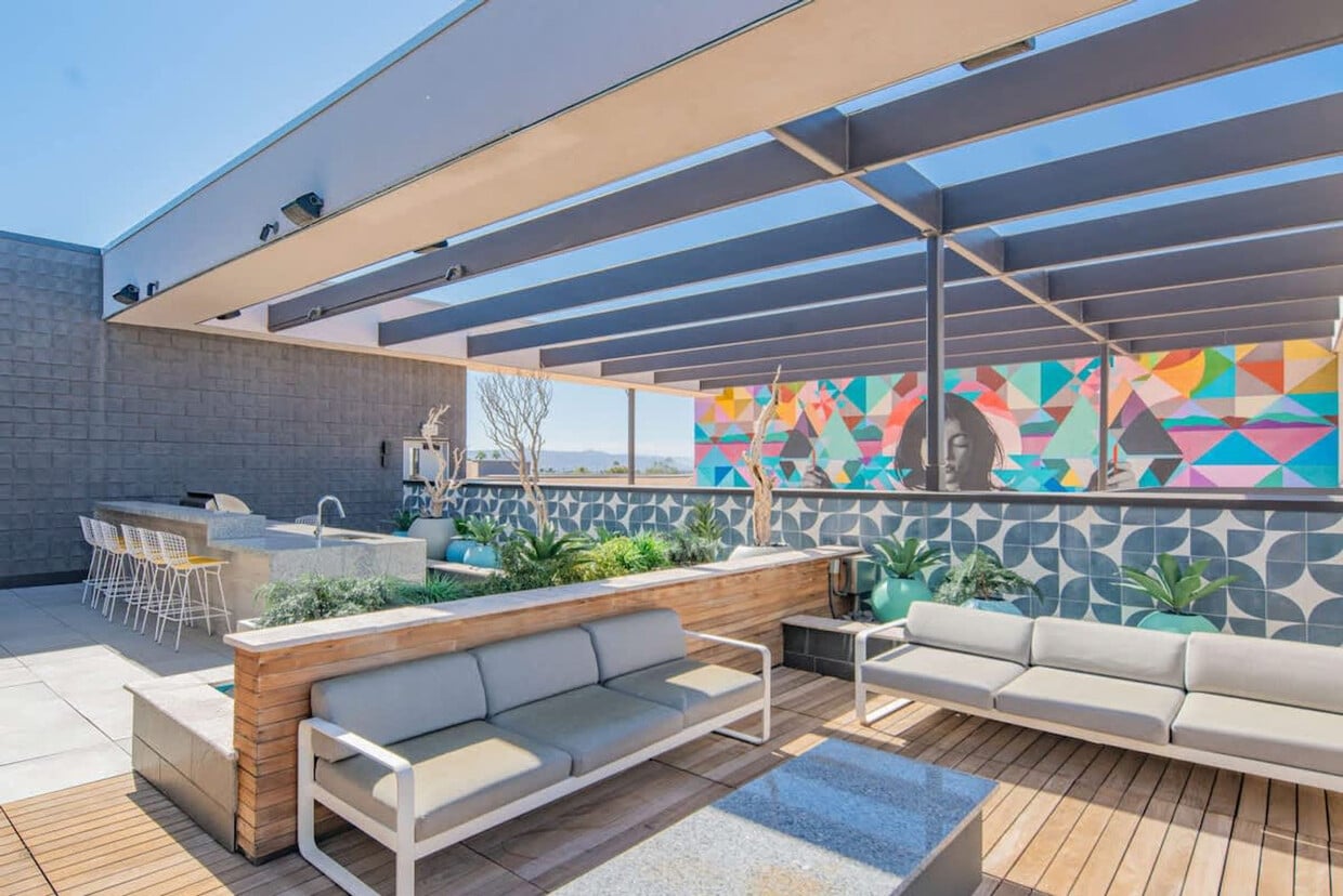 701 W Rio Salado Pkwy, undefined, 701 W Rio Salado Pkwy, Tempe, AZ 85281, Photo:0