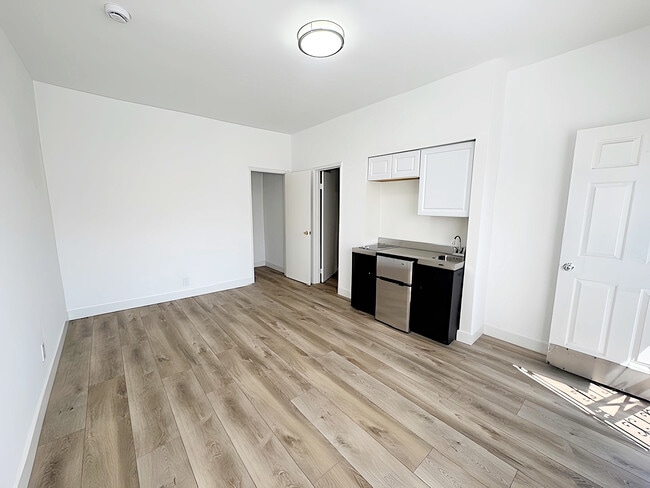 501 N St Louis St, undefined, 501 N St Louis St, Los Angeles, CA 90033, Photo:3