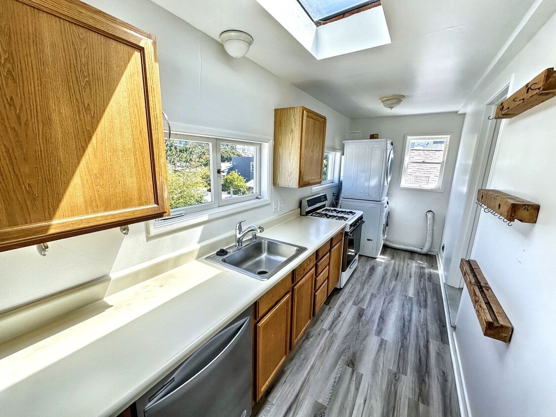 534 63rd St, undefined, 534 63rd St, Oakland, CA 94609, Photo:0
