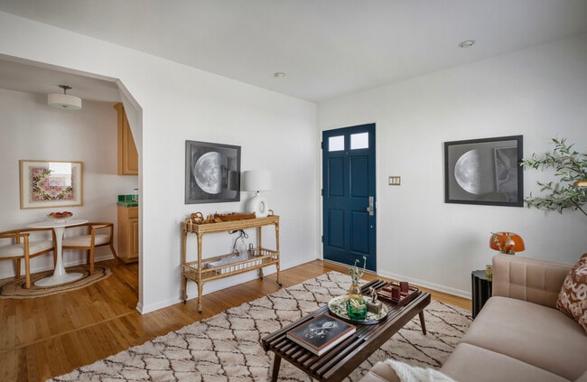 122 Thornton Pl, undefined, 122 Thornton Pl, Venice, CA 90291, Photo:3