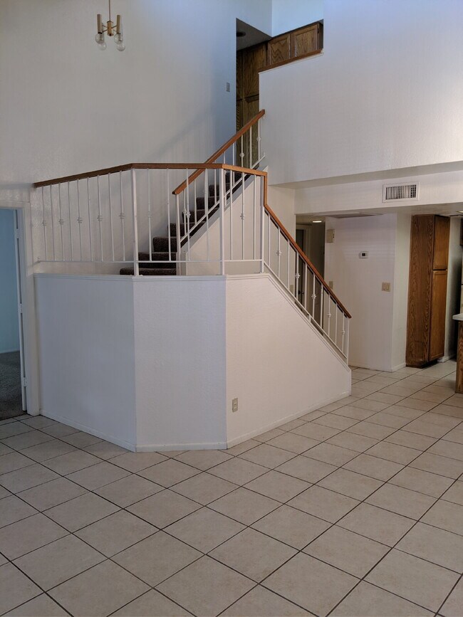 609 E Mesquite Cir, undefined, 609 E Mesquite Cir Unit A-115, Tempe, AZ 85288, Photo:2