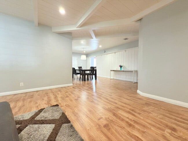 16656 Nordhoff St, csun, 16656 Nordhoff St, Los Angeles, CA 91343, Photo:4