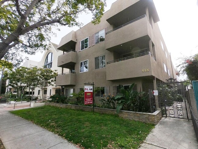 918 3rd St Unit 9, undefined, 918 3rd St, Santa Monica, CA 90403, United States, Photo:1