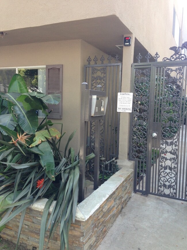 918 3rd St Unit 9, undefined, 918 3rd St, Santa Monica, CA 90403, United States, Photo:2