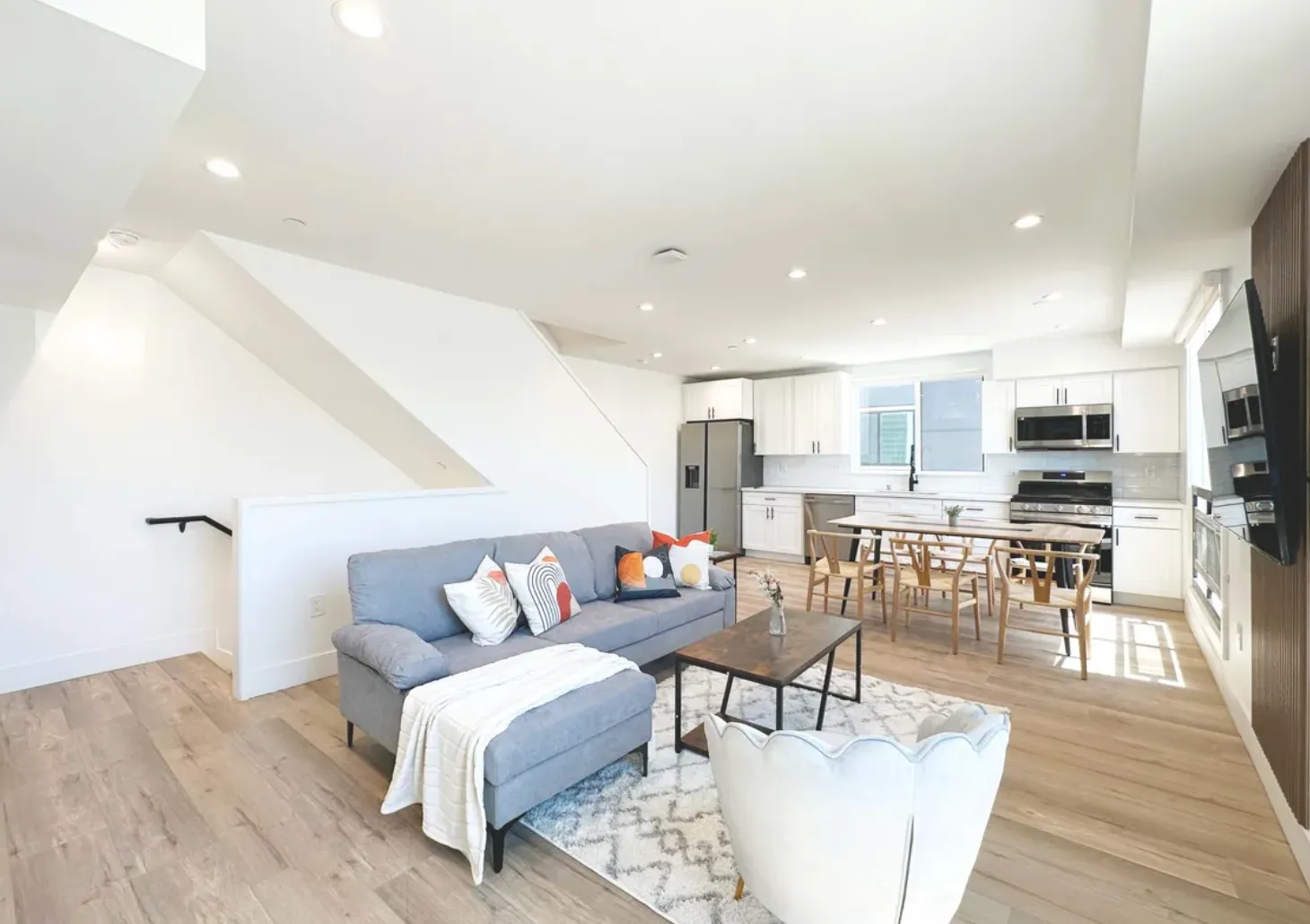 2909 Kenwood Ave., undefined, 2909 Kenwood Ave, Los Angeles, CA 90007, USA, Photo:1