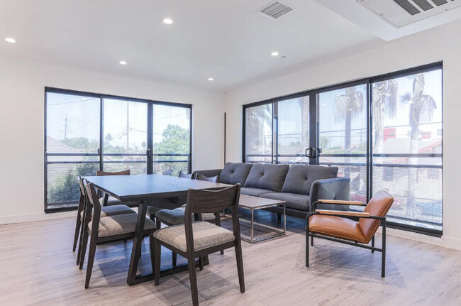 3679 Halldale Ave, undefined, 3679 Halldale Ave, Los Angeles, CA 90018, USA, Photo:3