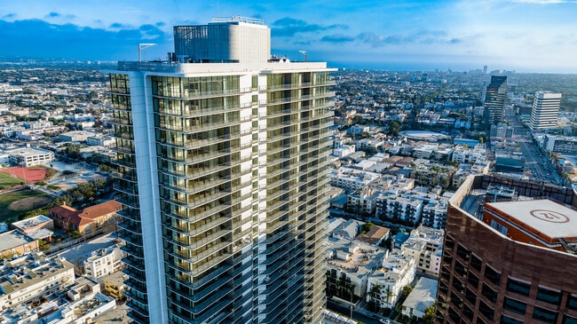 The Landmark Los Angeles, undefined, 11750 Wilshire Blvd, Los Angeles, CA 90025, Photo:2