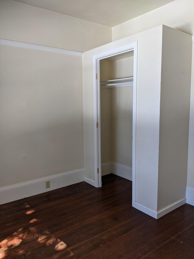 712 46th St, undefined, 712 46th St, Oakland, CA 94609, Photo:4