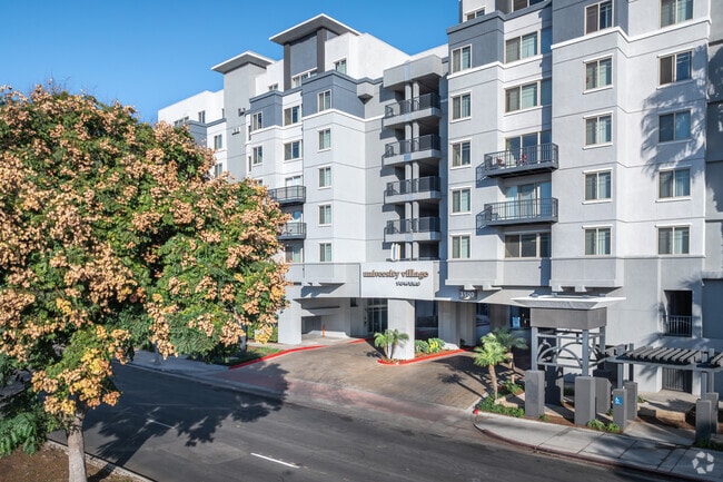 University Village Towers, undefined, 3500 Iowa Ave, Riverside, CA 92507, Photo:2