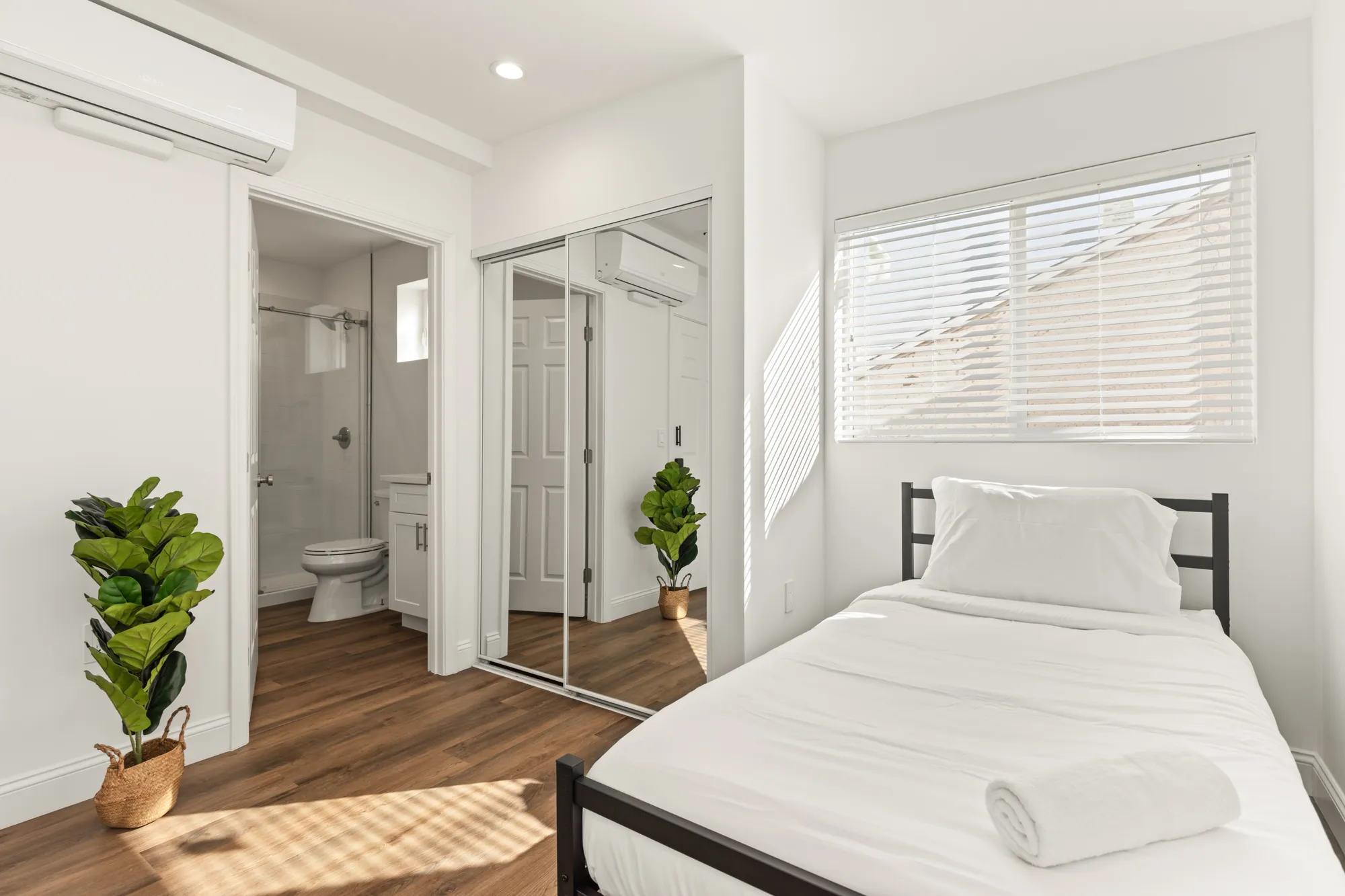 1707-1713 Kelton, undefined, 1707 Kelton Ave, Los Angeles, CA 90024, USA, Photo:25